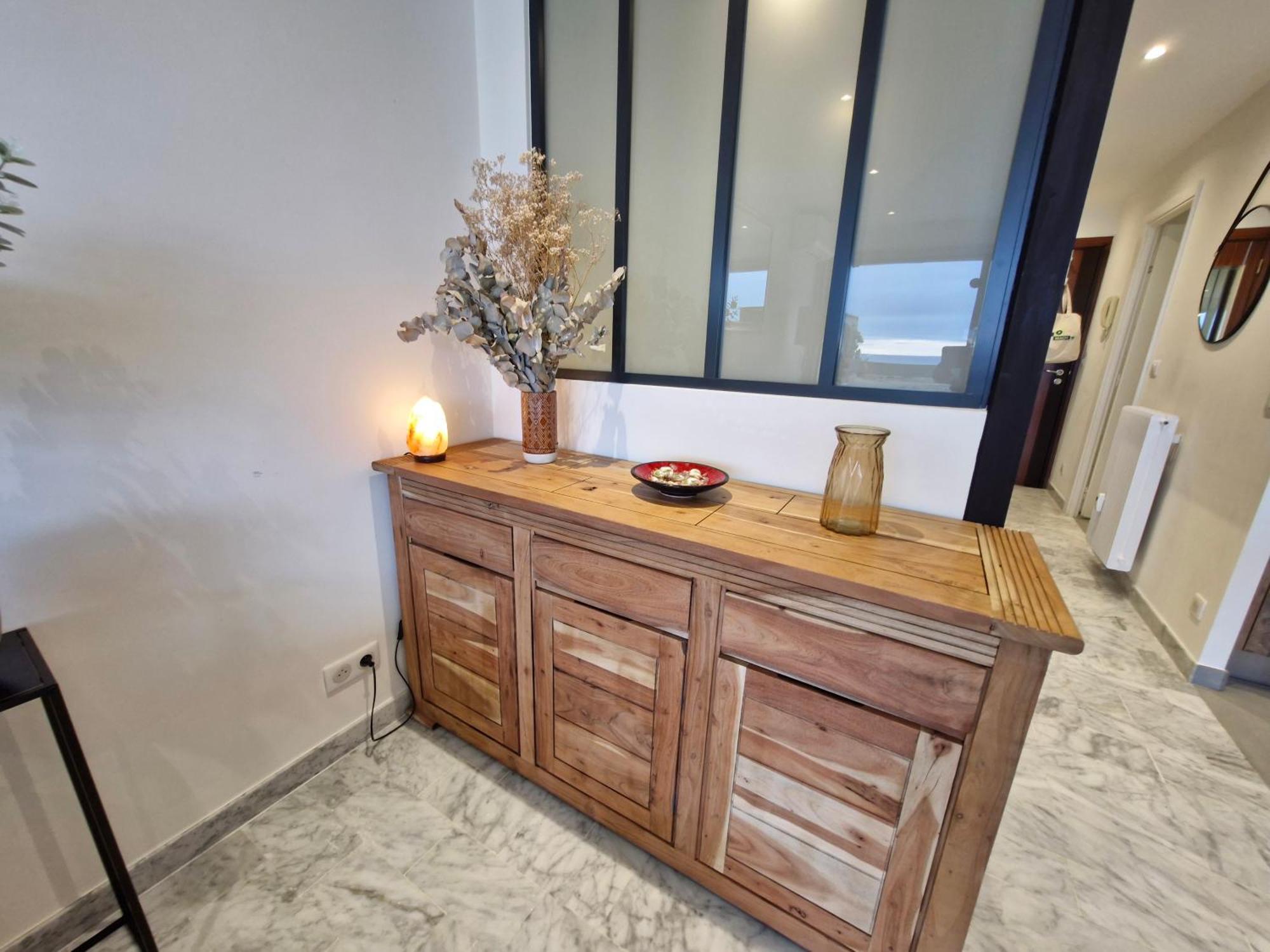 Sunny And Cosy Sea View Studio Антиб Экстерьер фото